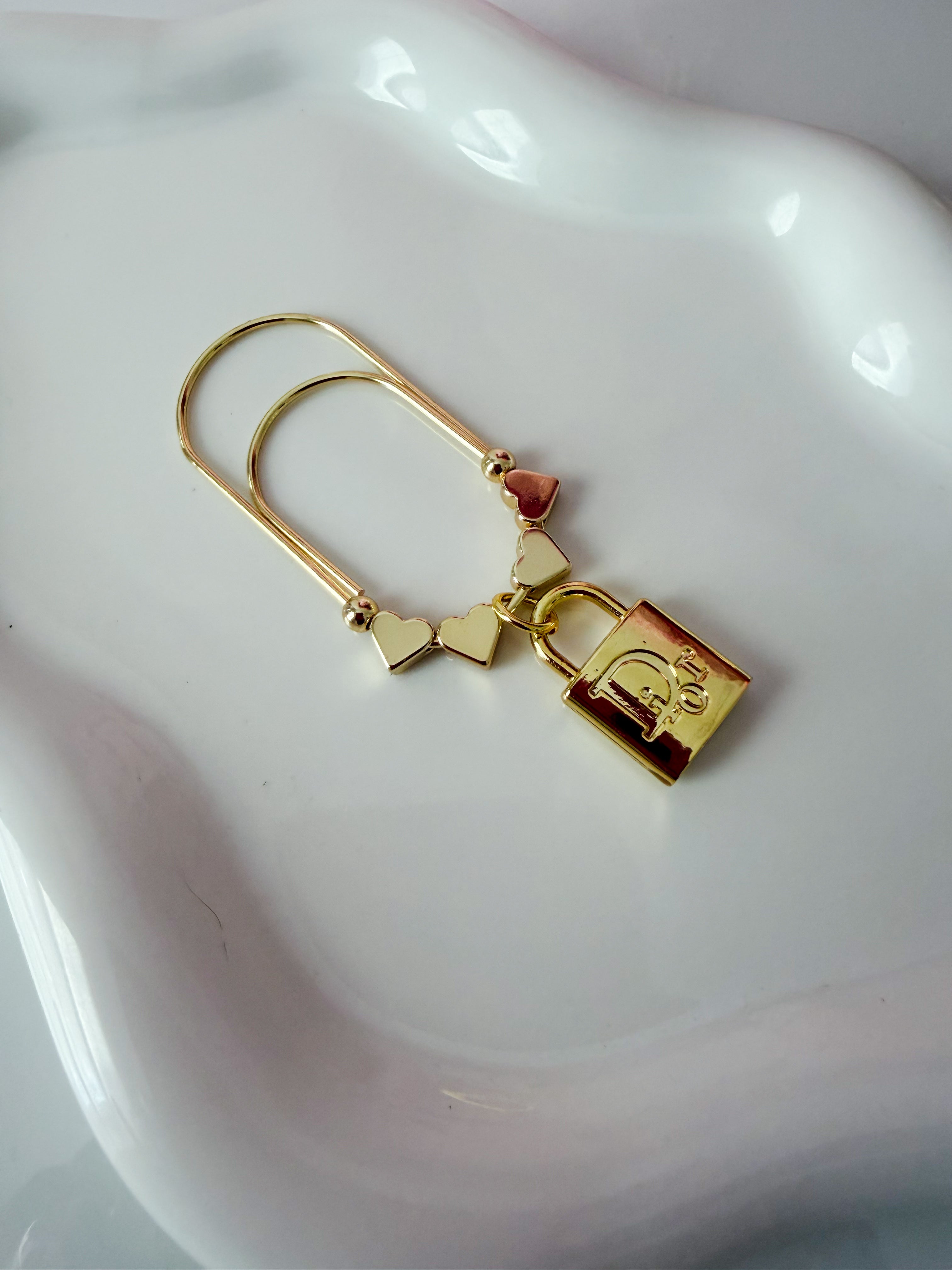 Dior Designer Paper Clip - Heart on Lock