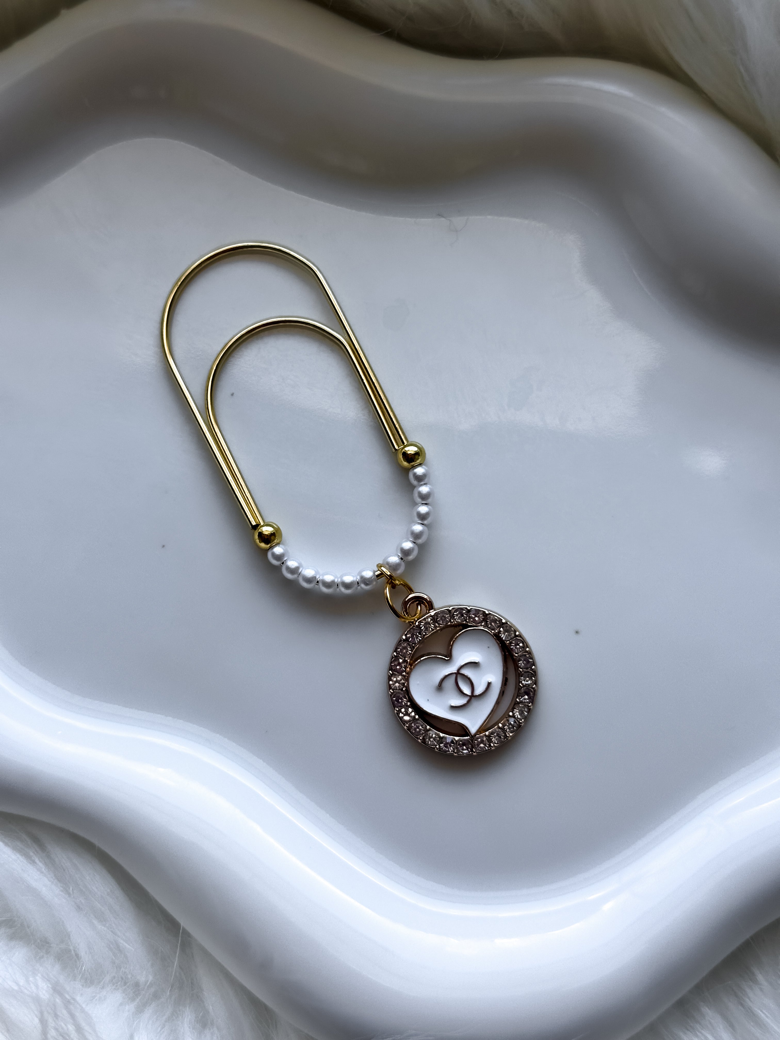 Designer Paper Clip -White Chanel Heart Crystal