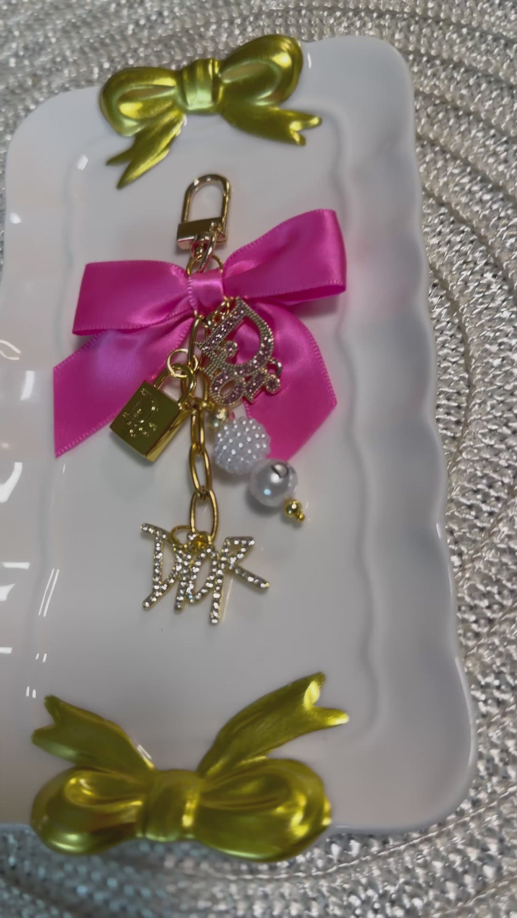 Designer Binder Charm Dior - Hot Pink